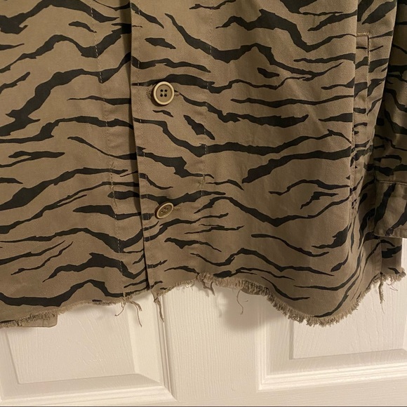 ⭐️Host Pick⭐️ Pistola Camilo Military Jacket - Cadet - Picture 10 of 10